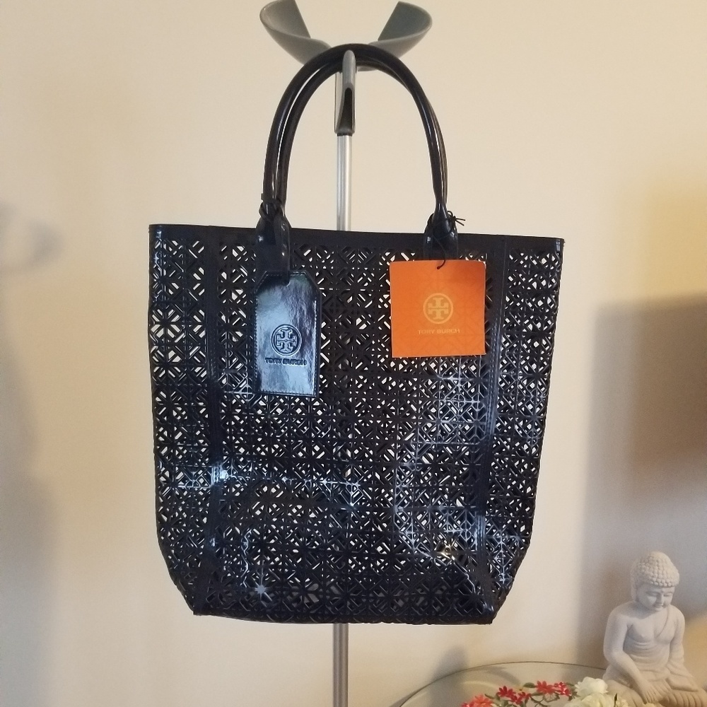 NWT Tory Burch performed Navy Beach tote.